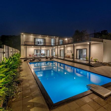 Saffronstays Mayfair Gardens 4 Bedroom Petfriendly Pool Villa Alibag Exterior photo