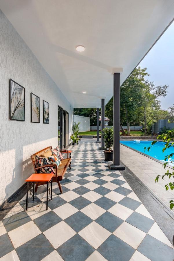 Saffronstays Mayfair Gardens 4 Bedroom Petfriendly Pool Villa Alibag Exterior photo